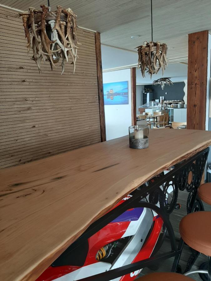 Hotel Avers Am Bach Ngoại thất bức ảnh